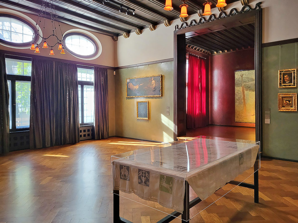 Ausstellungsräume im Museum Villa Stuck in München