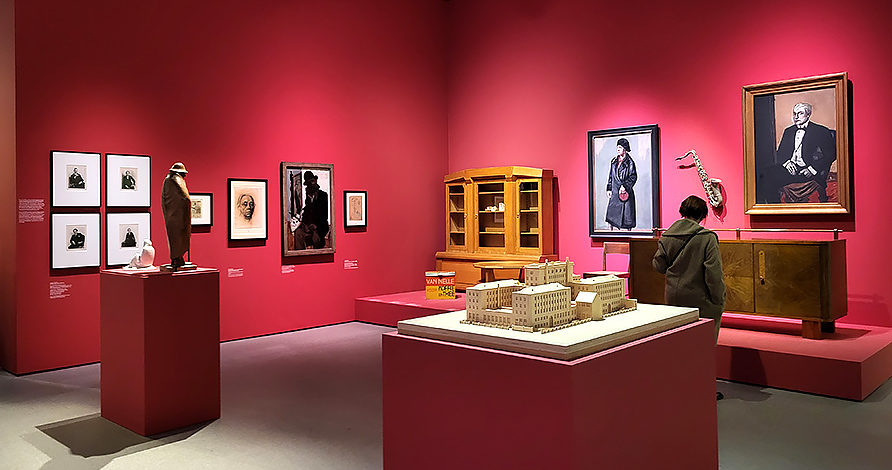 Ausstellung "4 Museen - 1 Moderne" mit Kunstwerken aus allen vier Museen in der Pinakothek der Moderne in München