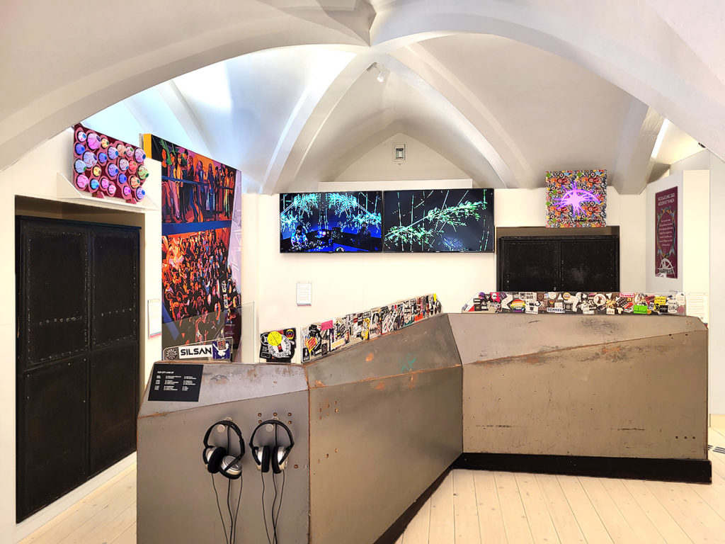 Münchner Clubkultur in der Ausstellung What the City - Perspektiven einer Stadt im Münchner Stdtmuseum