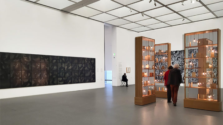 Ausstellung Sweeter than Honey - Ein Panorama der Written Art in der Pinakothek der Moderne in München