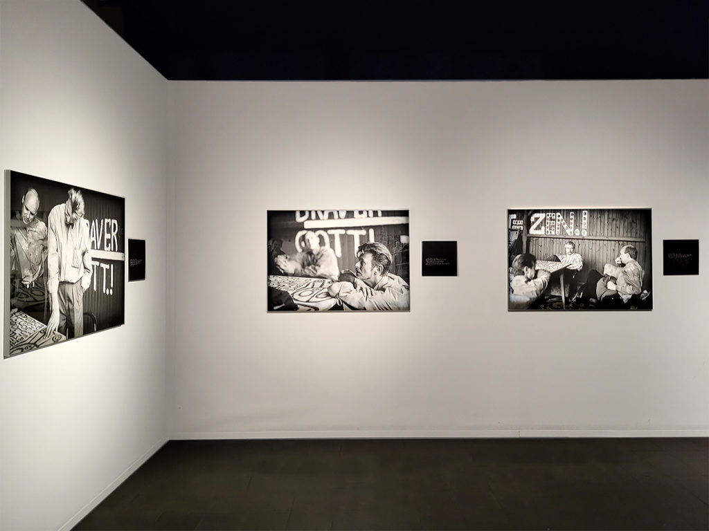 Fotografien von Christine de Grancy in der Ausstellung A Day with David Bowie im Pineapple Park in München