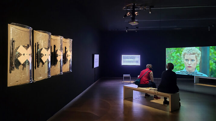 Ausstellungsräume im Lenbachhaus in München mit Kunstwerken von Franz Wanner