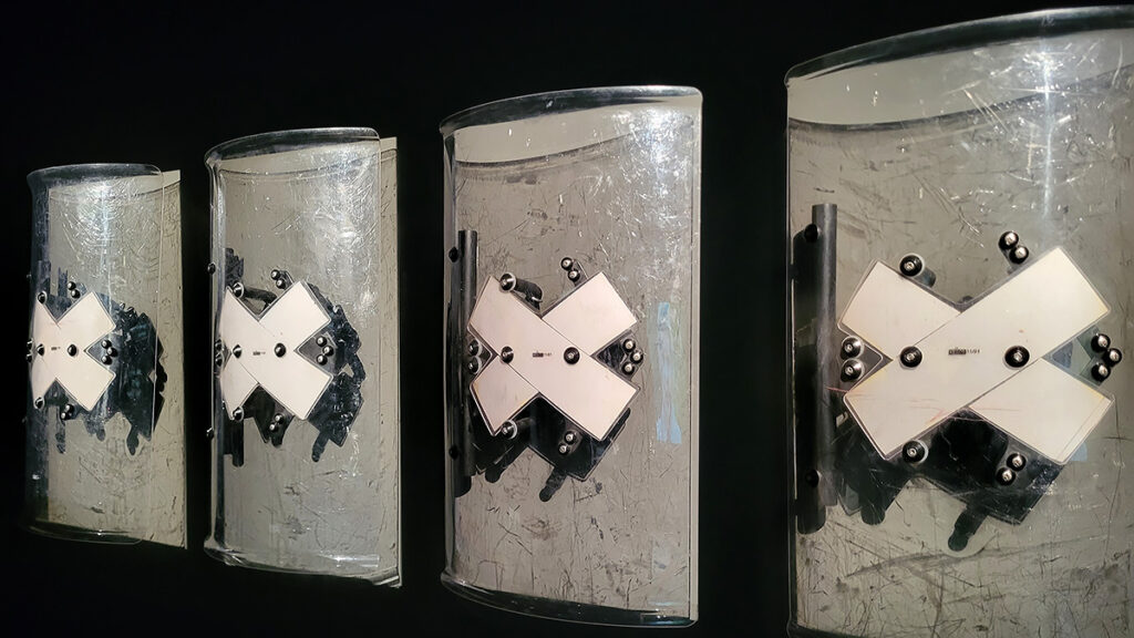 Exponate in der Ausstellung " Franz Wanner - Eingestellte Gegenwarten" in der Städtischen Galerie im Lenbachhaus und dem Kunstbau München